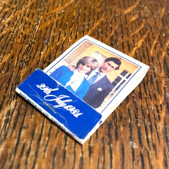 Large Royal Family Collection - Picture 7 of 13